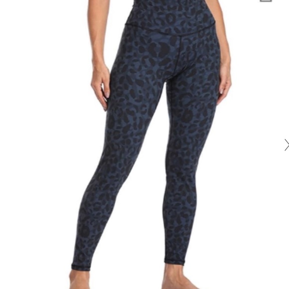 Colorfulkoala Leopard Leggings